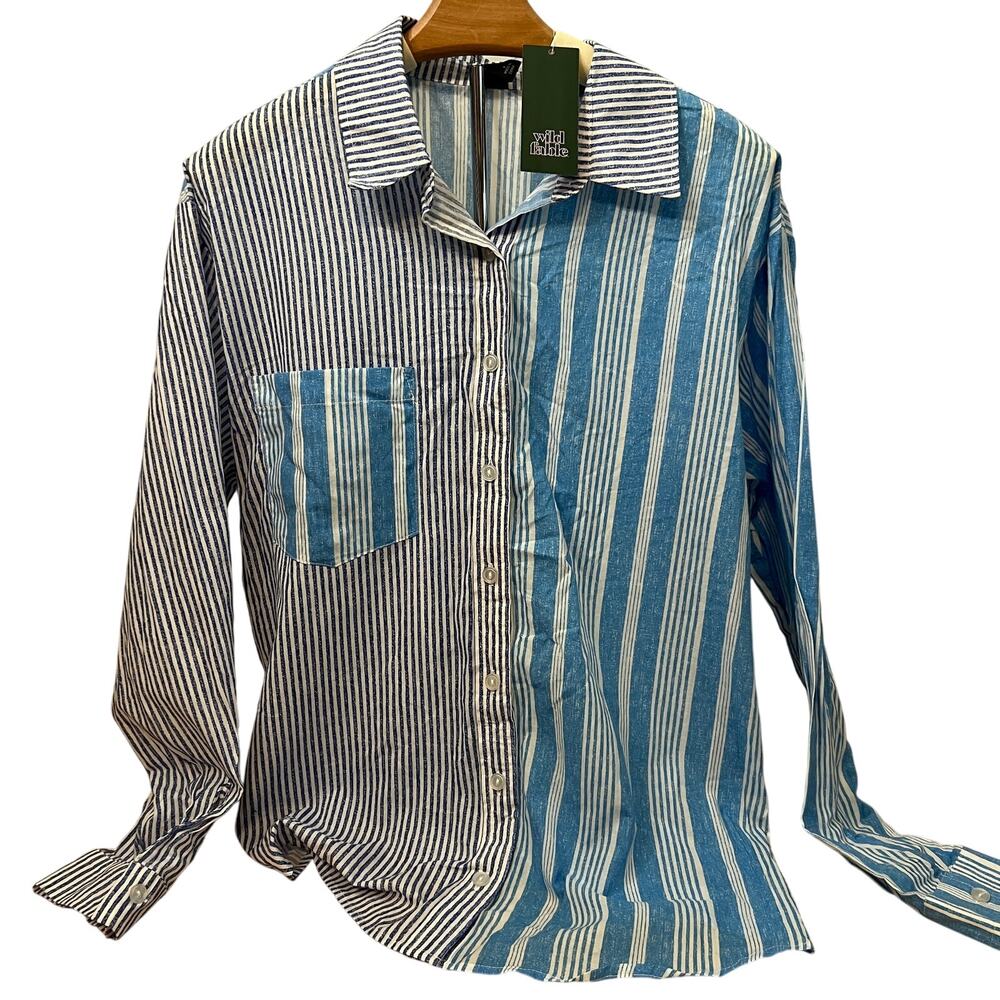Wild Fable Women's Blue Striped Long Sleeve Button Down Shirt - Size Small - NWT
